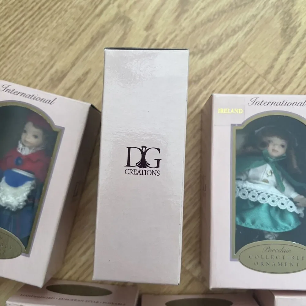 2005 Fun Bobby Qty 7 DG Creations International Porcelain Collectible Ornaments